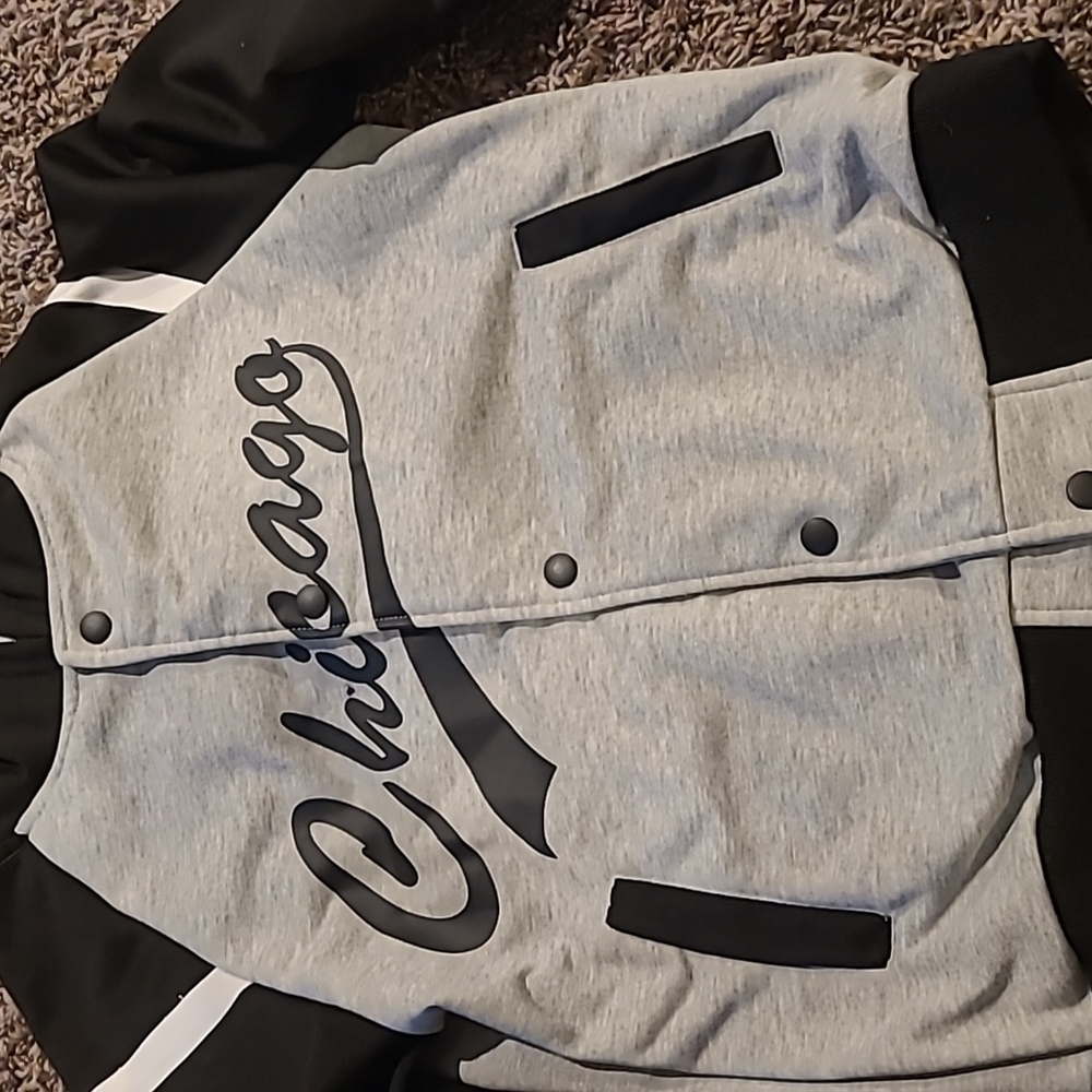 Sweatsuit - Picture 2 of 4